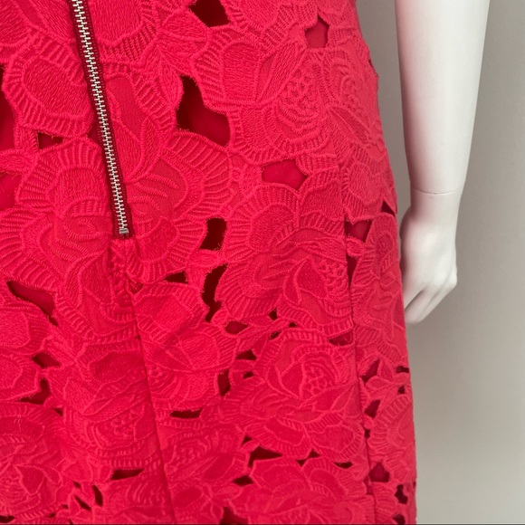 NANETTE LEPORE Red Lace Appliqué A-Line Fit & Flare V-Neck Dress - Picture 3 of 11